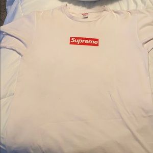 Supreme Tee